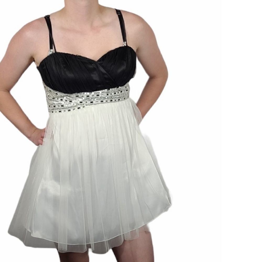 B. Darlin White Party Prom Dress